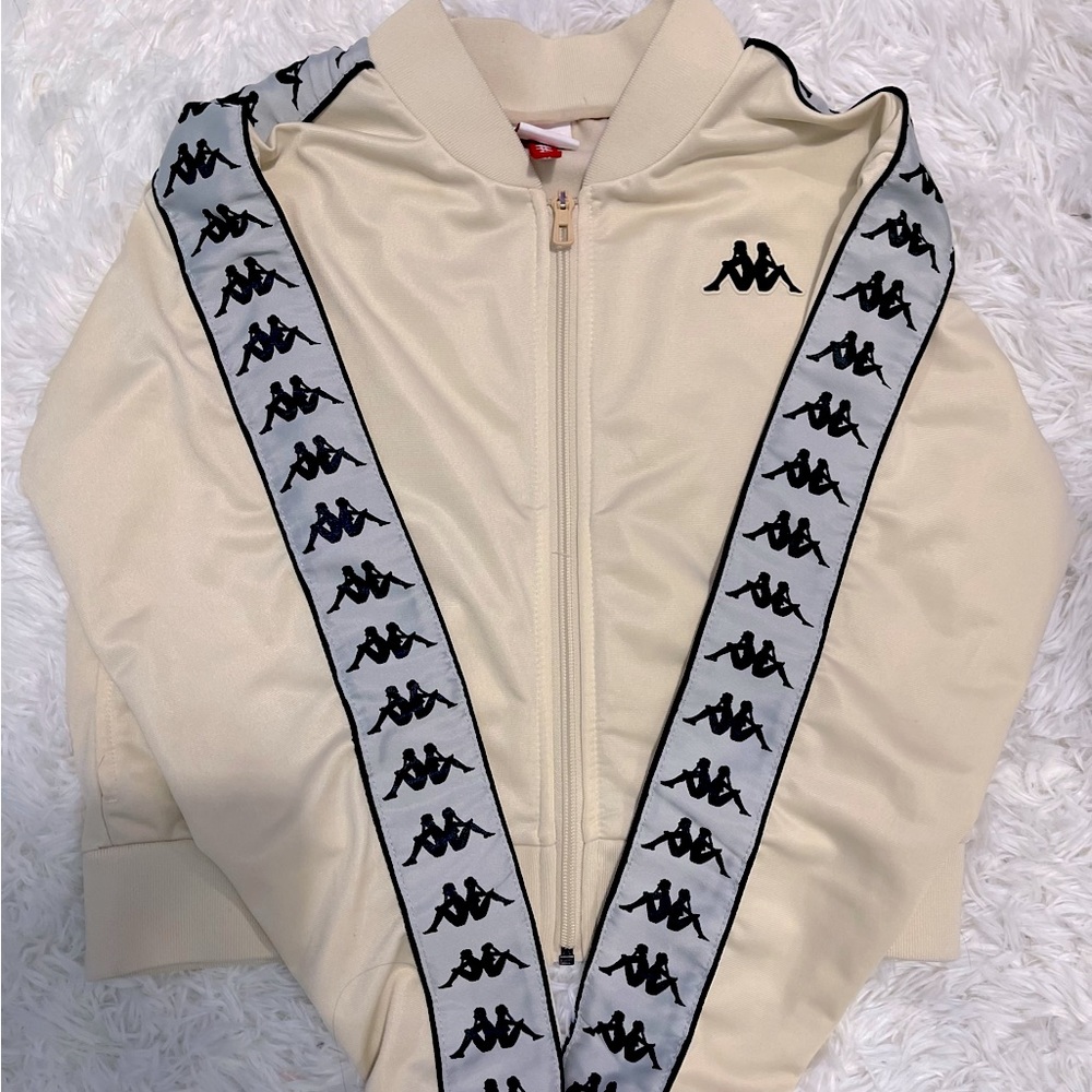 Size small KAPPA zip up tracksuit sweater
